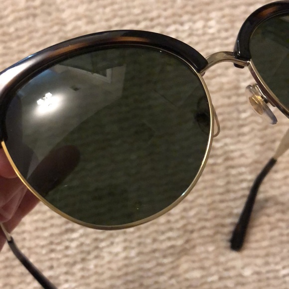Barely worn authentic Michael Kors sunglasses - Picture 7 of 12